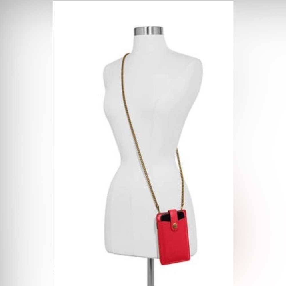 COACH Turnlock Chain Phone Leather Crossbody (Needs a fix)